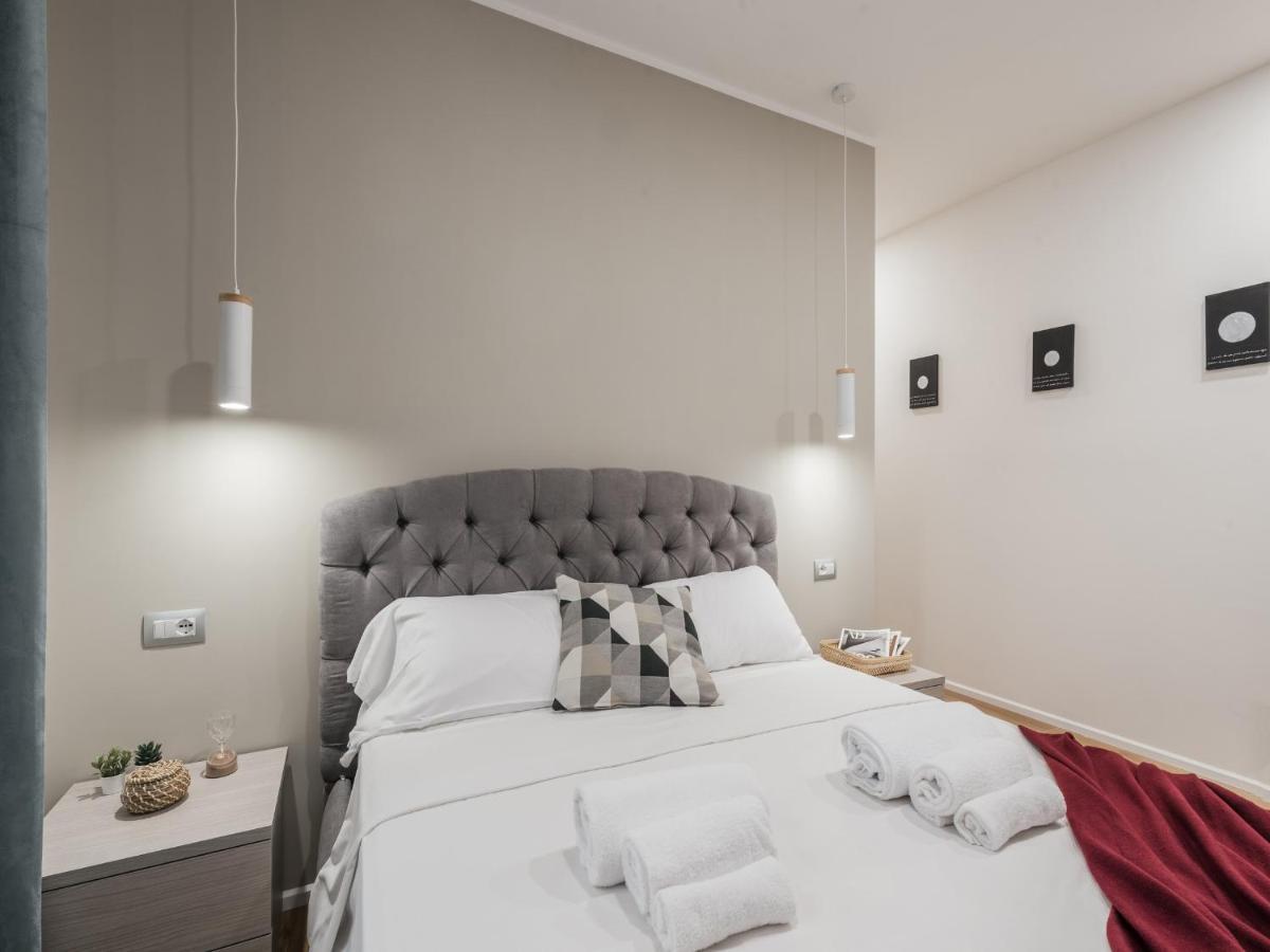 The Best Rent - Modern Three-Bedroom Apartment A Few Steps From The Colosseum Ngoại thất bức ảnh